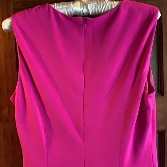 Dress - Picture 5 of 9